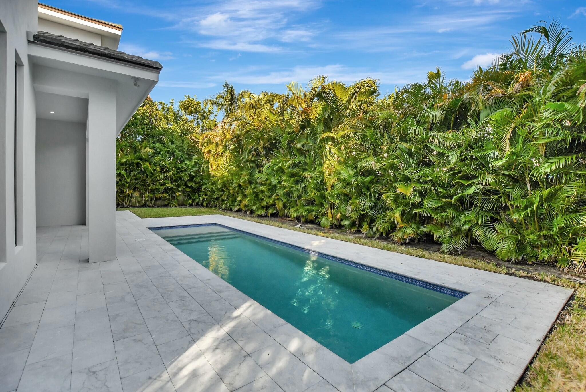 WHISEM UNIT B - Residential