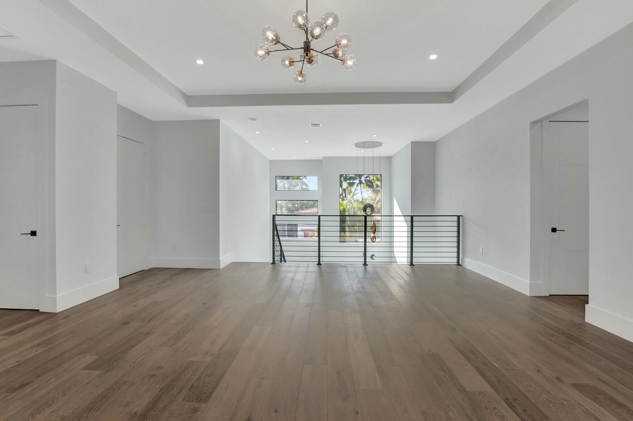 WHISEM UNIT B - Residential