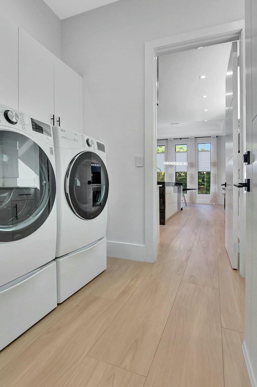 WHISEM UNIT B - Residential