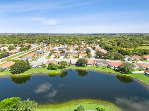 A home in Lake Worth