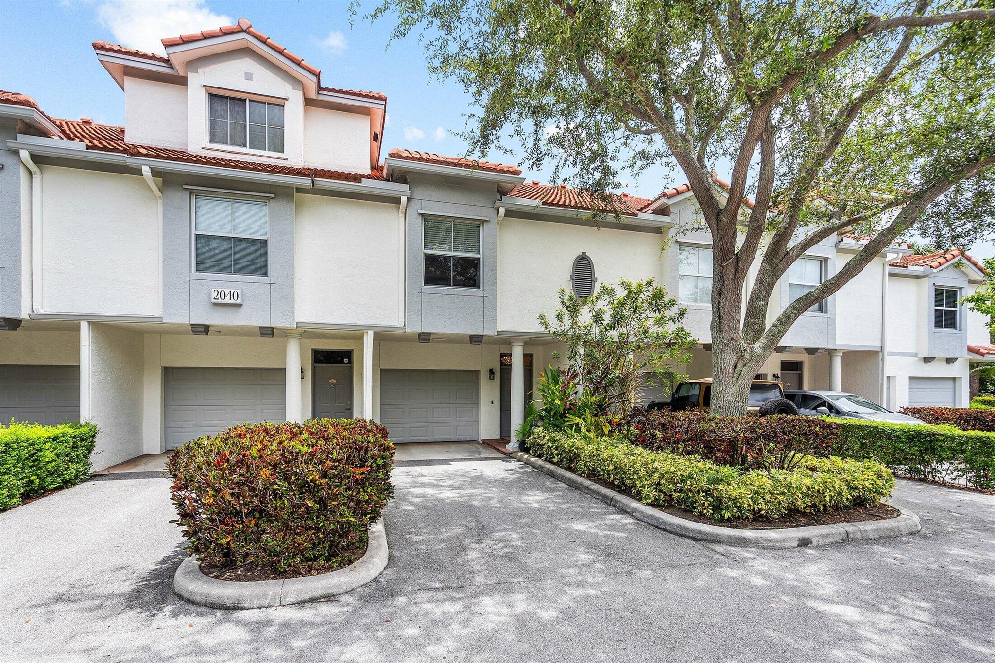 2040 Alta Meadows Lane 1606