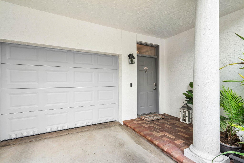 Photo of 2040 Alta Meadows Lane #1606, Delray Beach, FL 33444 (MLS # R11114189)