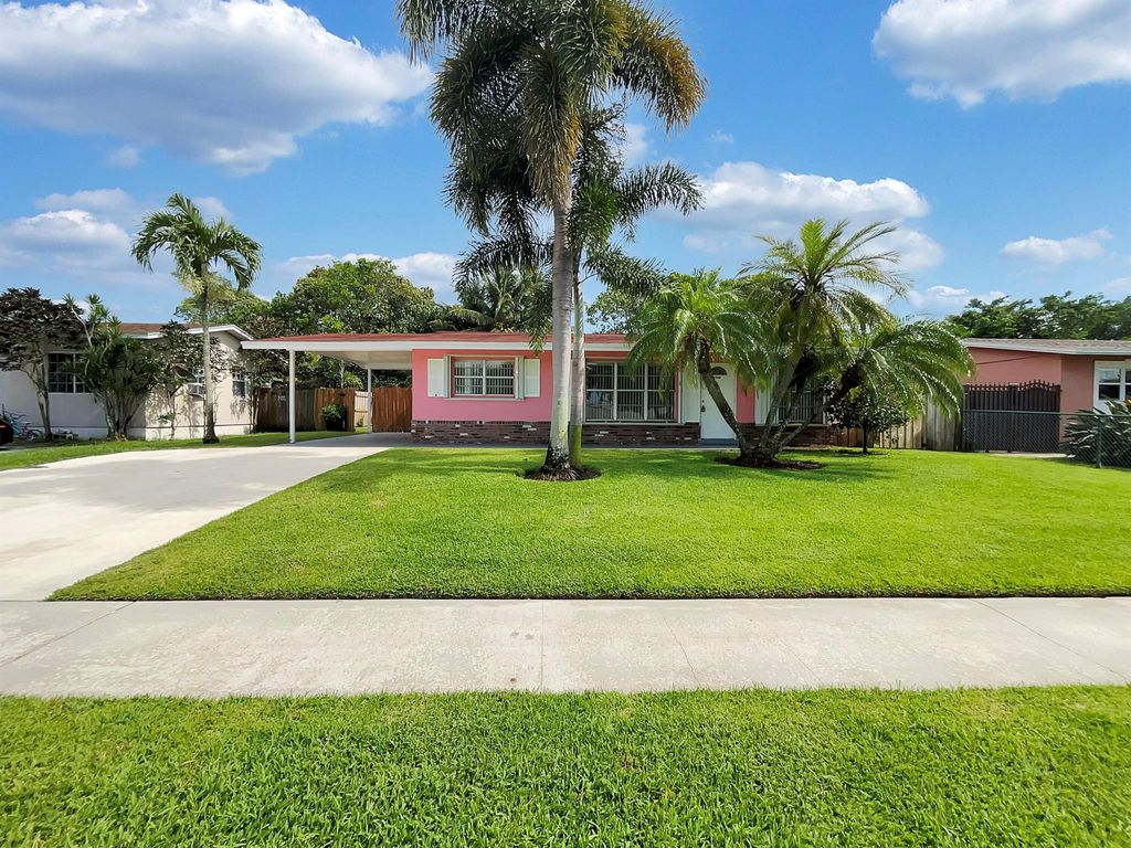 Photo of 3906 Chickasha Road, Lake Worth, FL 33462 (MLS # R10896668)