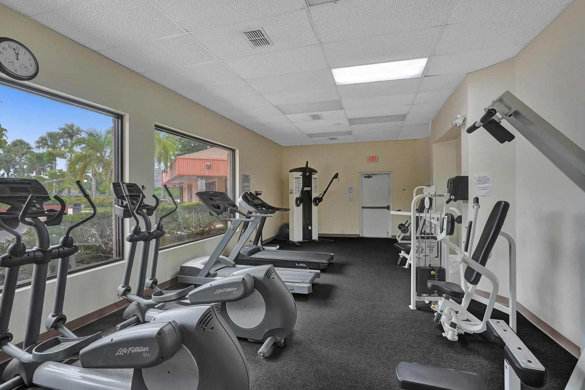 HOLIDAY SPRINGS VILLAGE - Residential