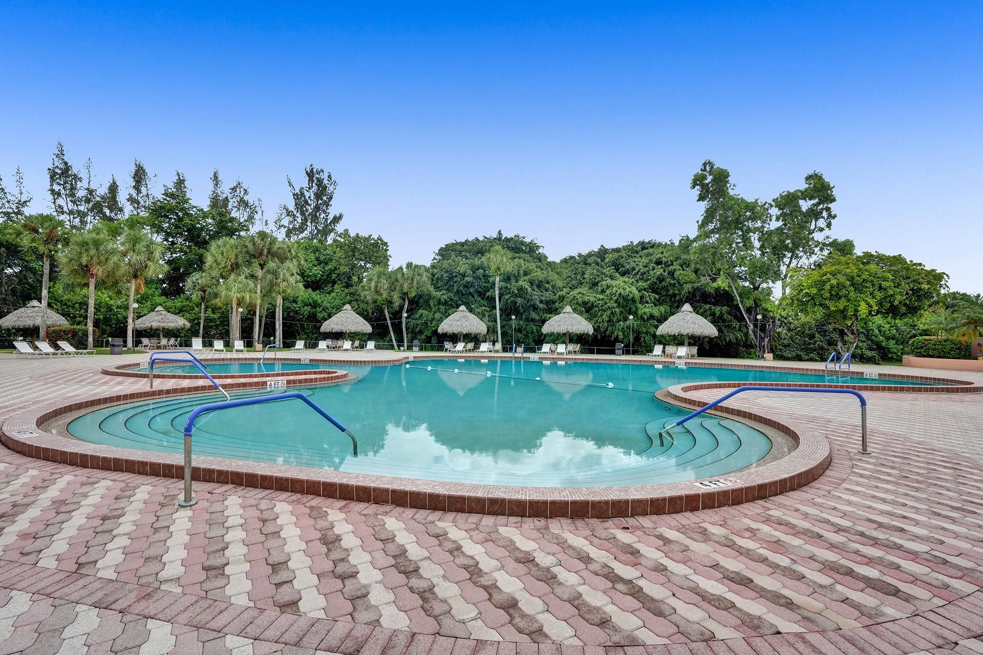 HOLIDAY SPRINGS VILLAGE - Residential