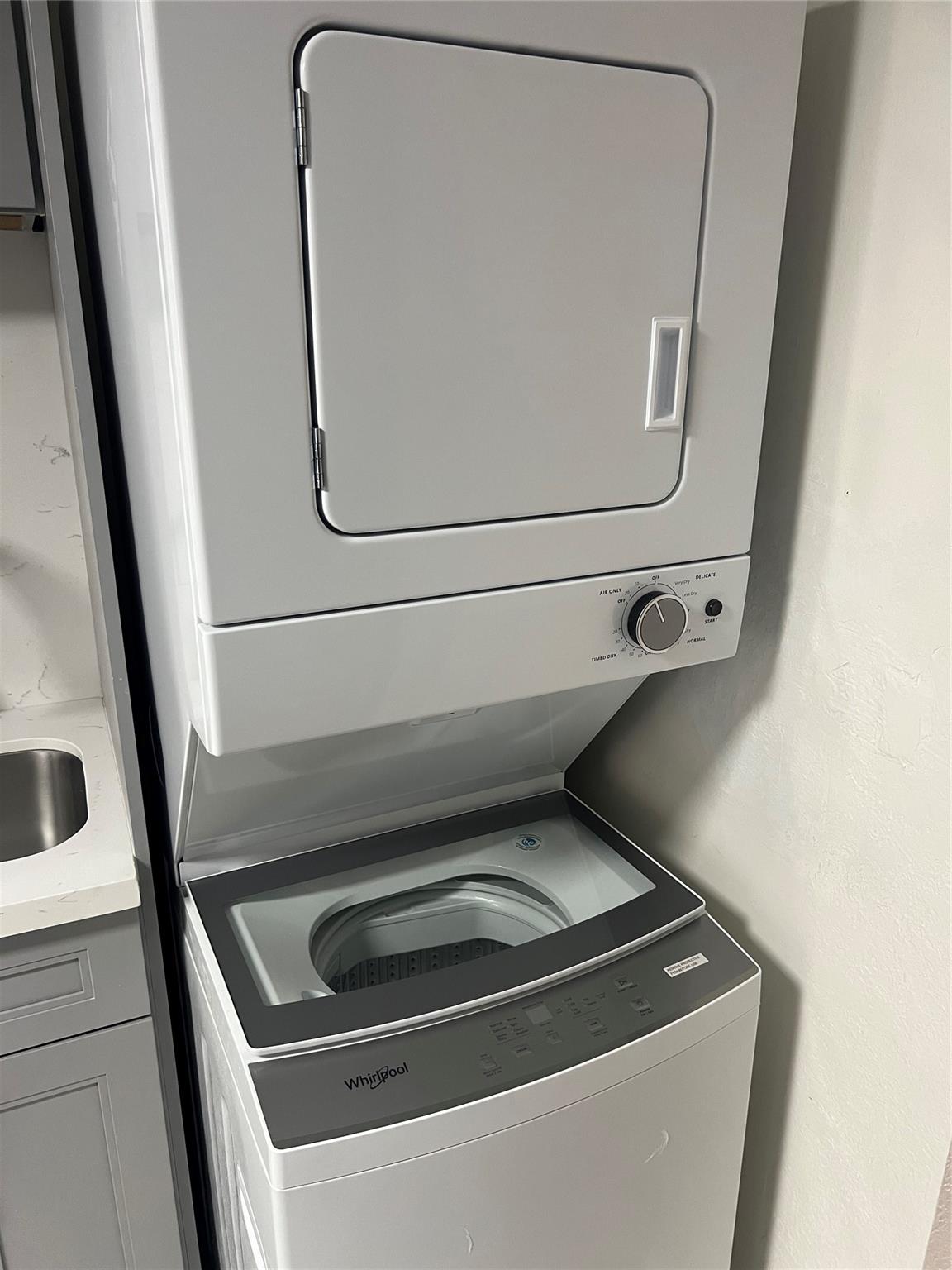 8705 HAMPSHIRE DR CONDO - Residential Lease