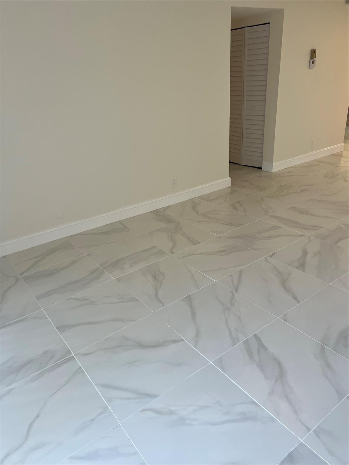 8705 HAMPSHIRE DR CONDO - Residential Lease