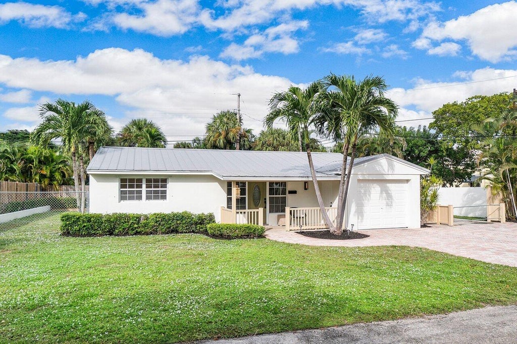 Photo of 1831 Kathy Lane, North Palm Beach, FL 33408 (MLS # R10956427)