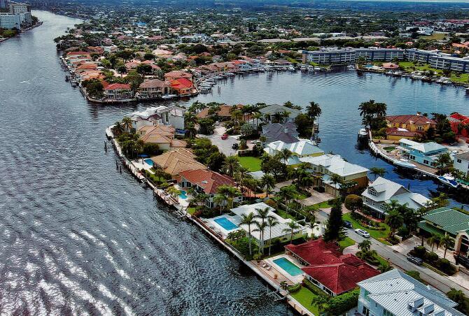 TROPIC ISLE 4TH SEC - Residential