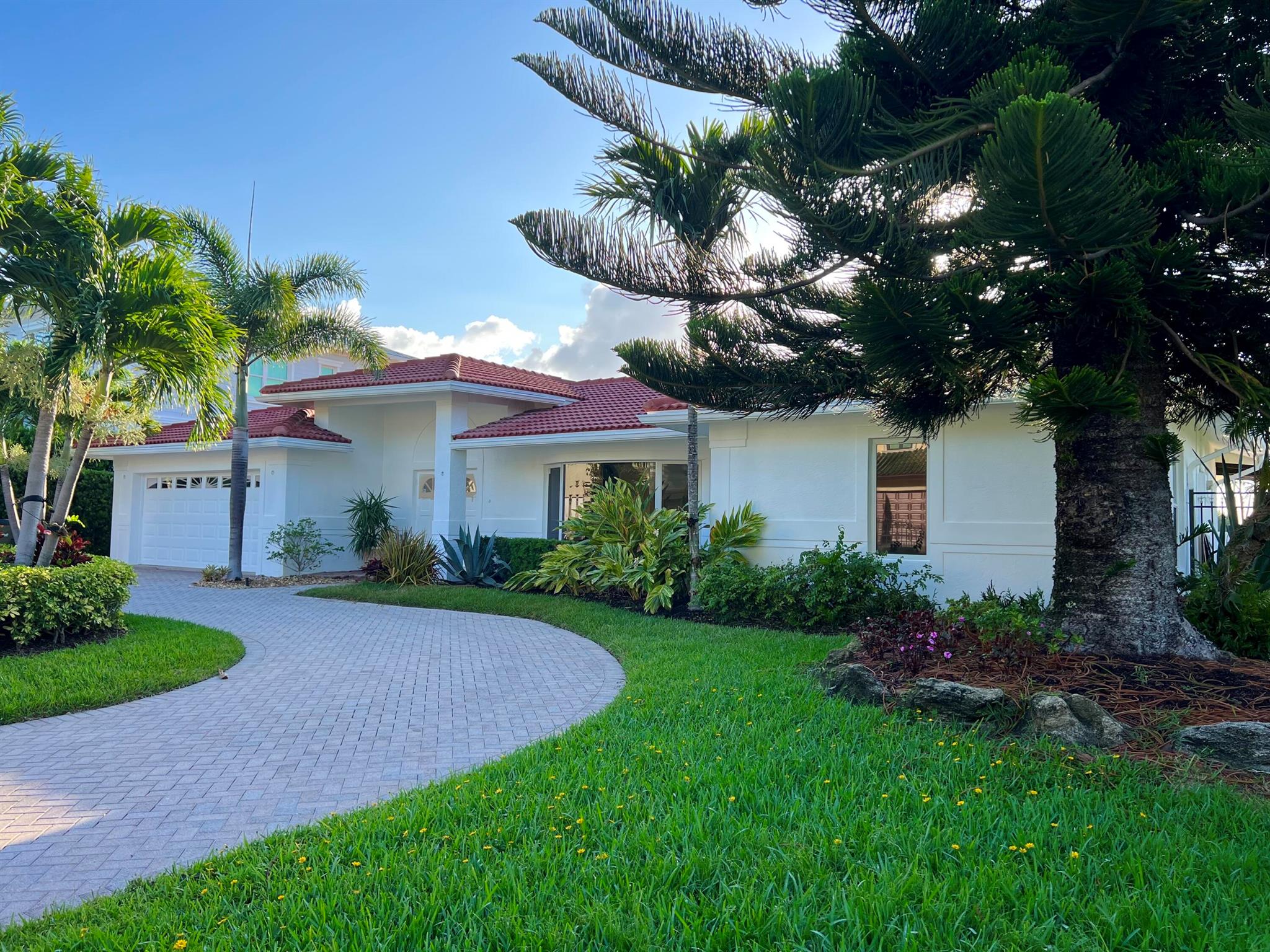 TROPIC ISLE 4TH SEC - Residential