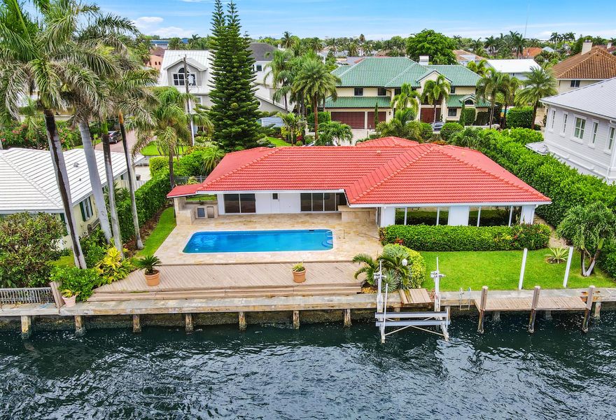 Delray Beach direct intracoastal for renovation or redevelopment. 100 x 100 ft lot in the most prime Tropic Isle area.