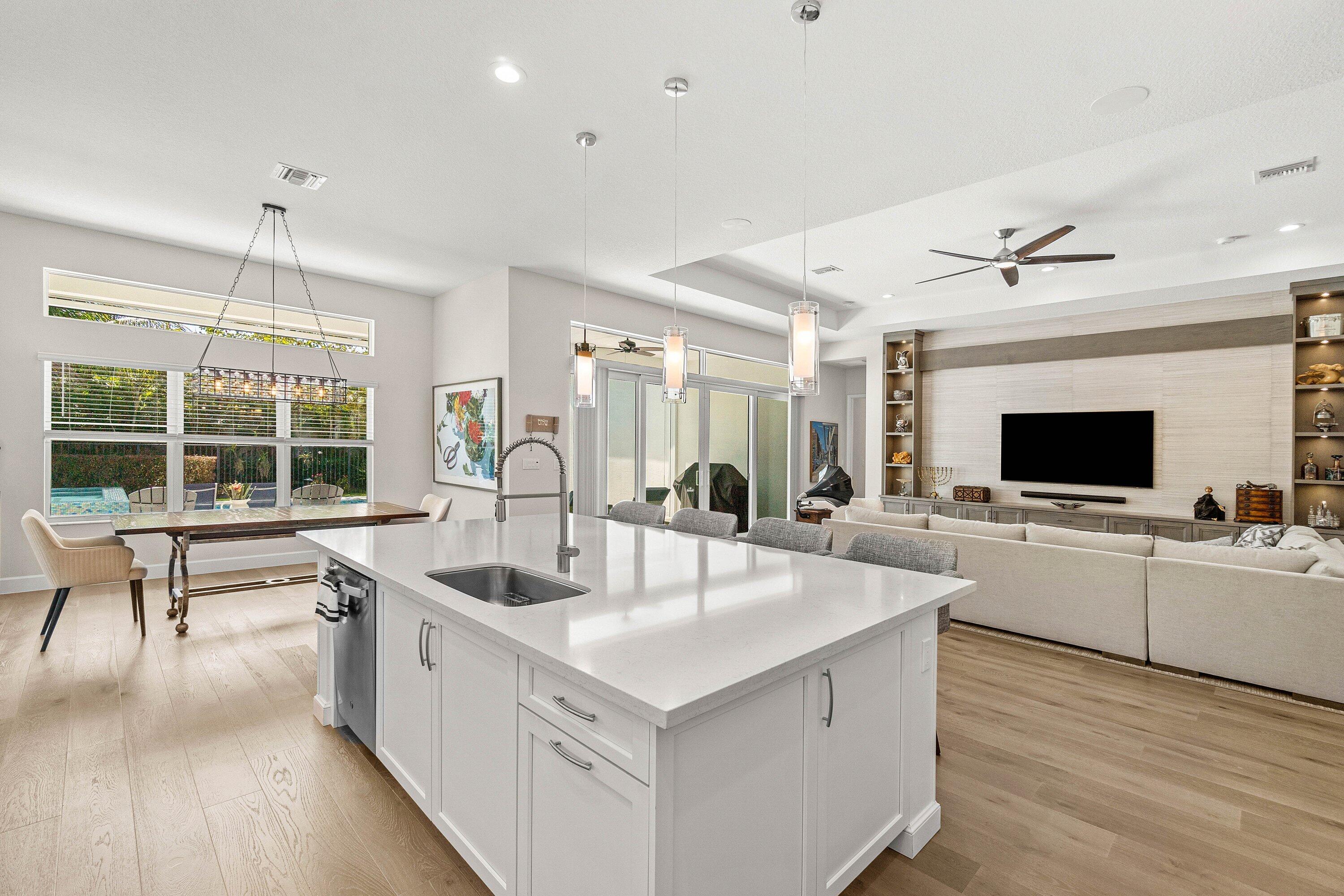 Valencia Sound - Residential