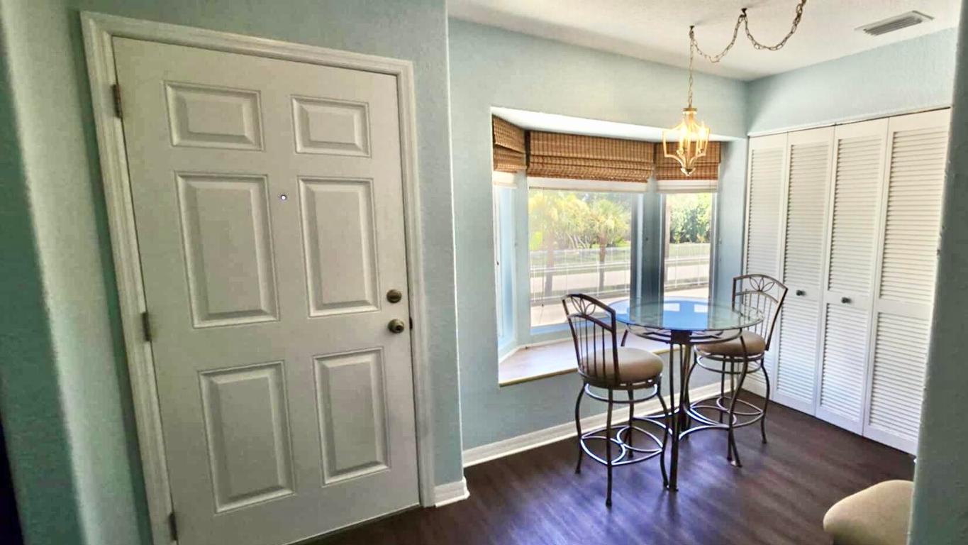 615 Ocean Park Lane #V240