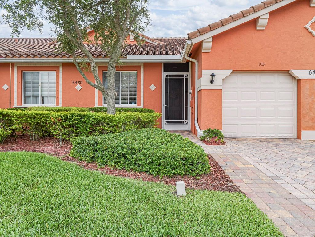 Photo of 6480 Oxford Circle #103C, Vero Beach, FL 32966 (MLS # F10550045)