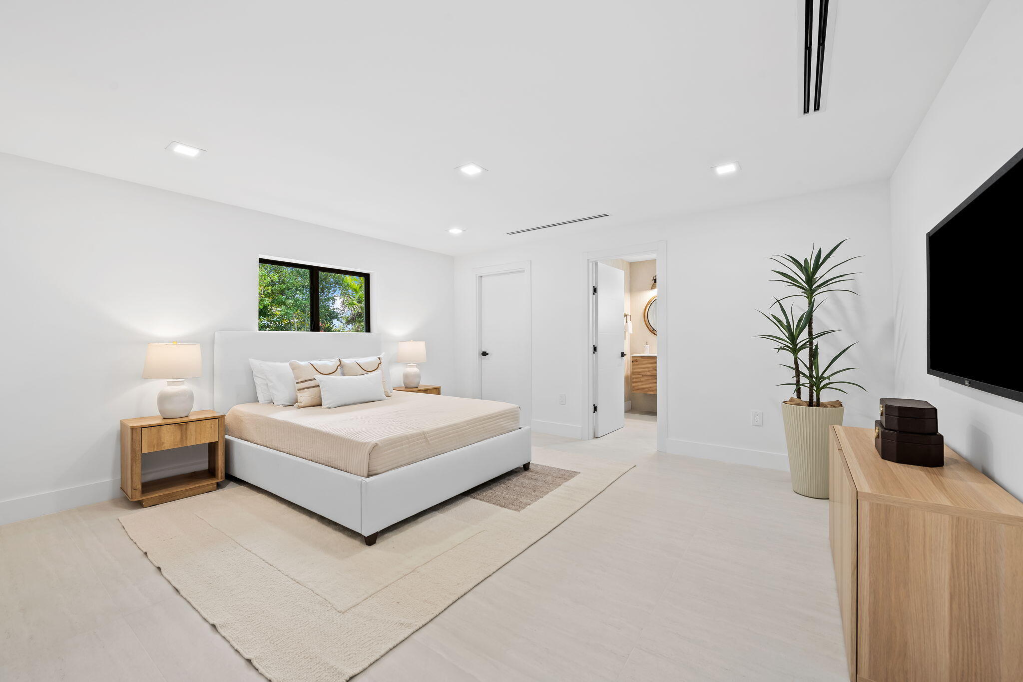 VENETIAN ISLES 1ST SEC - Residential