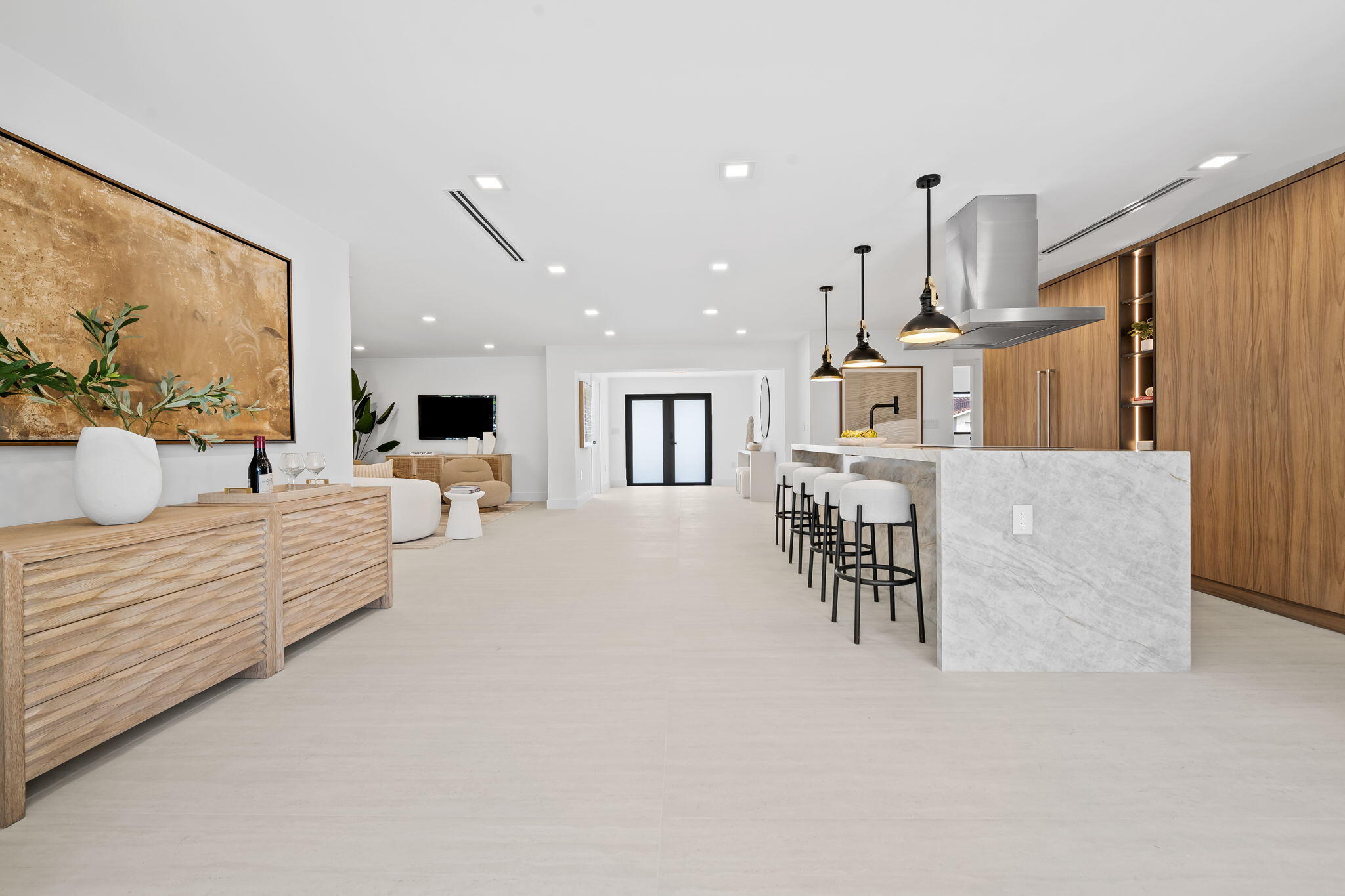 VENETIAN ISLES 1ST SEC - Residential