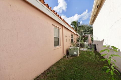 Tiny photo for 6602 Geneva Street, Lake Worth, FL 33467 (MLS # F10544173)