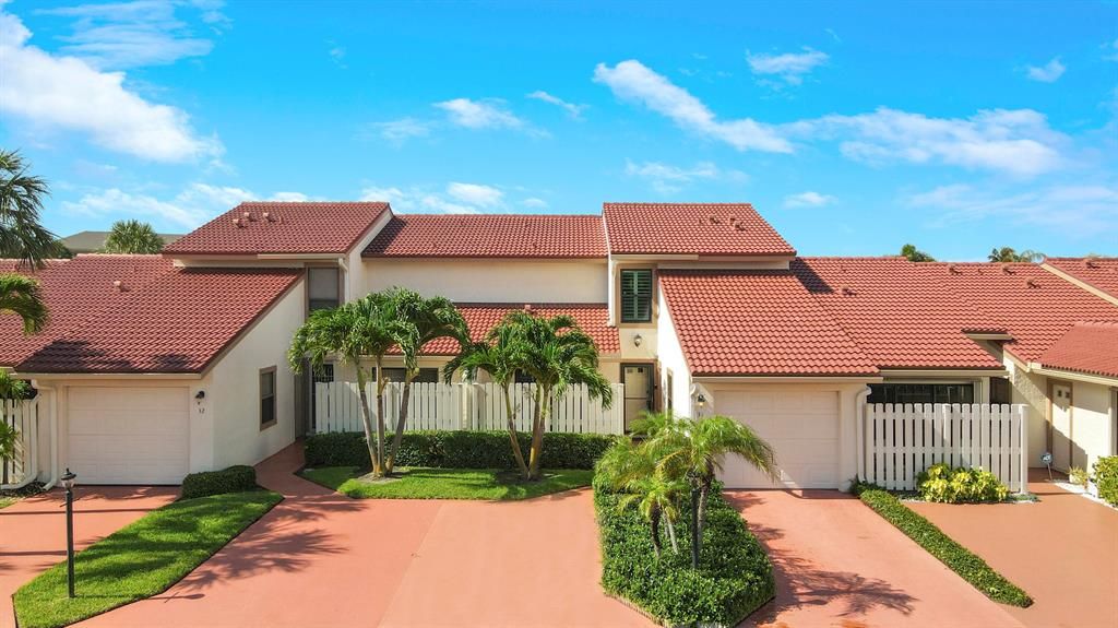 Photo of 131 Palm Avenue #31, Jupiter, FL 33477 (MLS # R10728630)