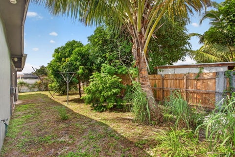 Tiny photo for 6351 SW 10TH Court, North Lauderdale, FL 33068 (MLS # B26086454)