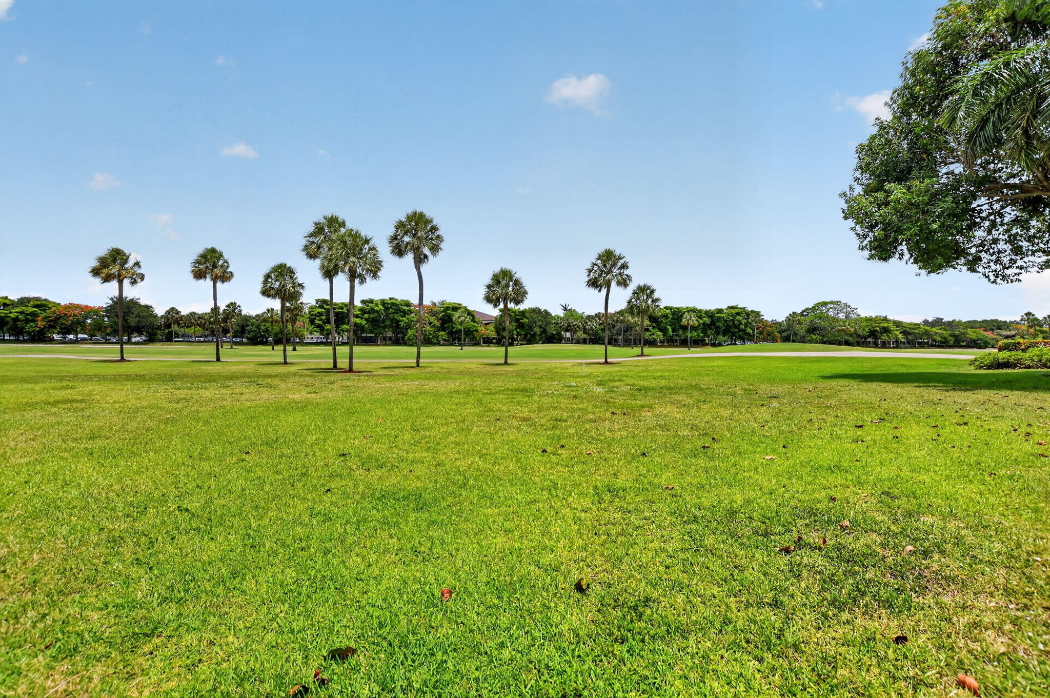 GREENS AT BOCA GOLF AND TENNIS CLUB - Residential