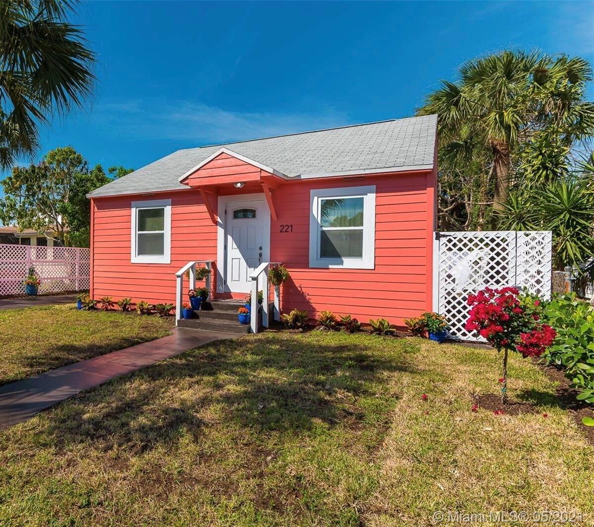 Schedule your appointment today to see this incredible triplex opportunity on a large lot in Downtown Lake Worth Beach.Live in one unit and rent the others or rent all of them.Gorgeous 2 bed,1 bath home with 2 Apartments at the rear. The main home has been completely updated throughout including all new floors and features 2 well-appointed bedrooms with 1 full bath, spacious laundry room inside, over-sized eat-in kitchen, large yard, fenced-in with cozy niches for entertaining and relaxing. The apartments at the rear of the property are (2) 1 bed, 1 bath units, completely updated. Buildings are in great condition.Main house tents will vacate prior to closing. Back two tenants are flexible.Tenants in the back units are paying $1400 a month as well as the utilities.