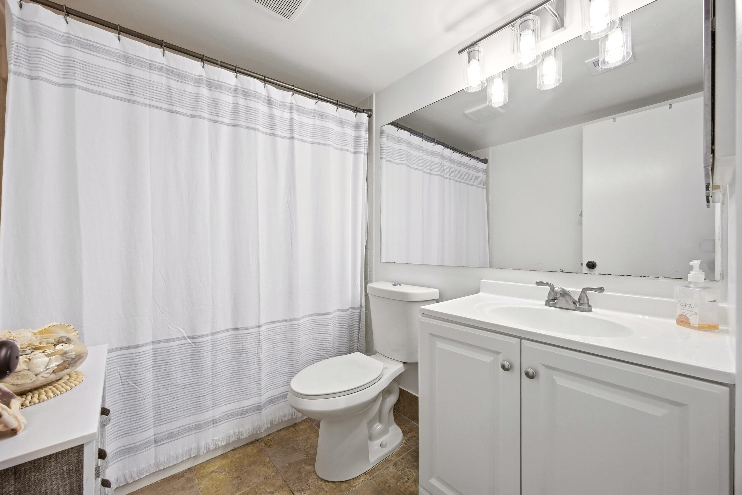 PINE RIDGE NORTH VILLAGE III CONDO - Residential