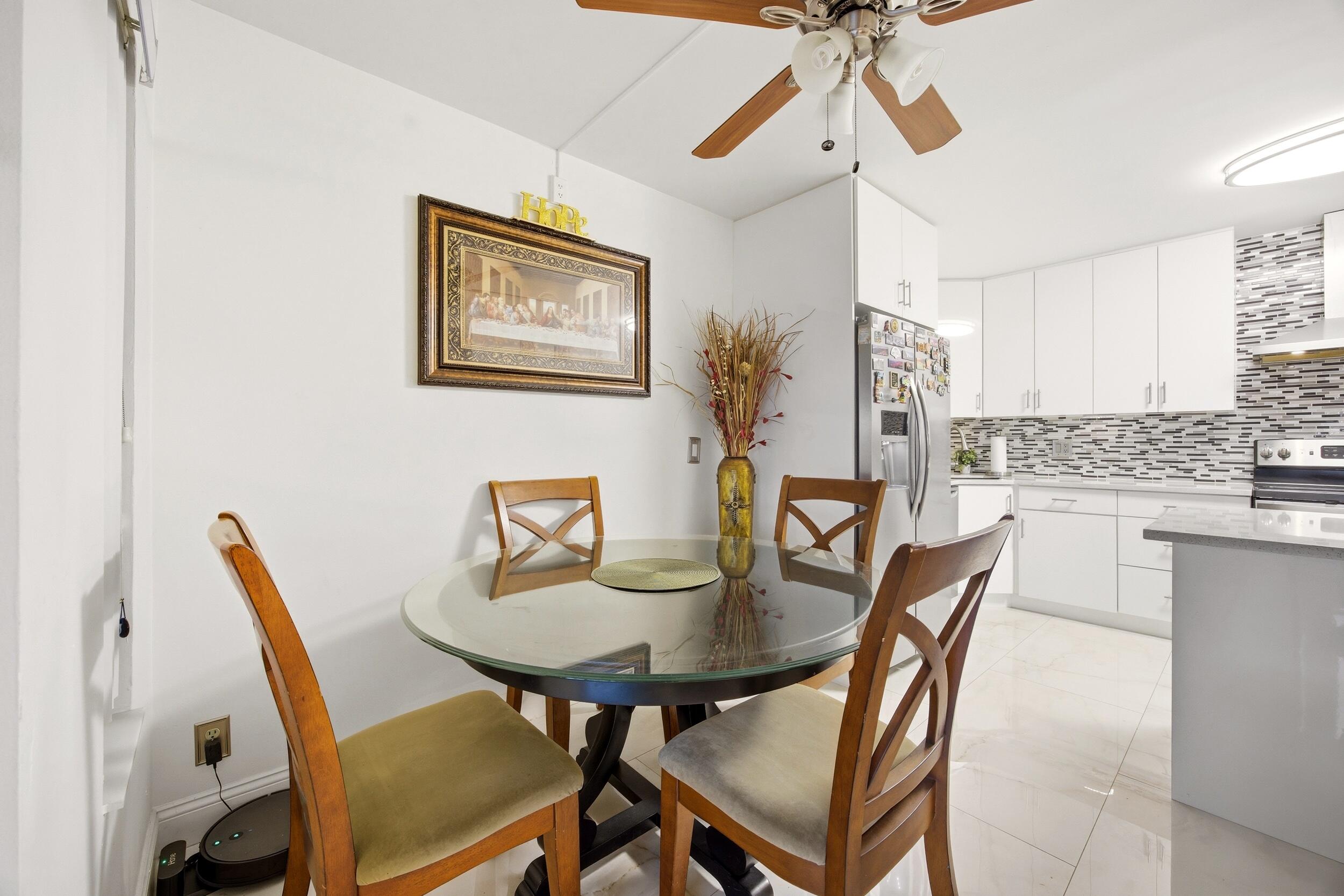 PINE RIDGE NORTH VILLAGE III CONDO - Residential