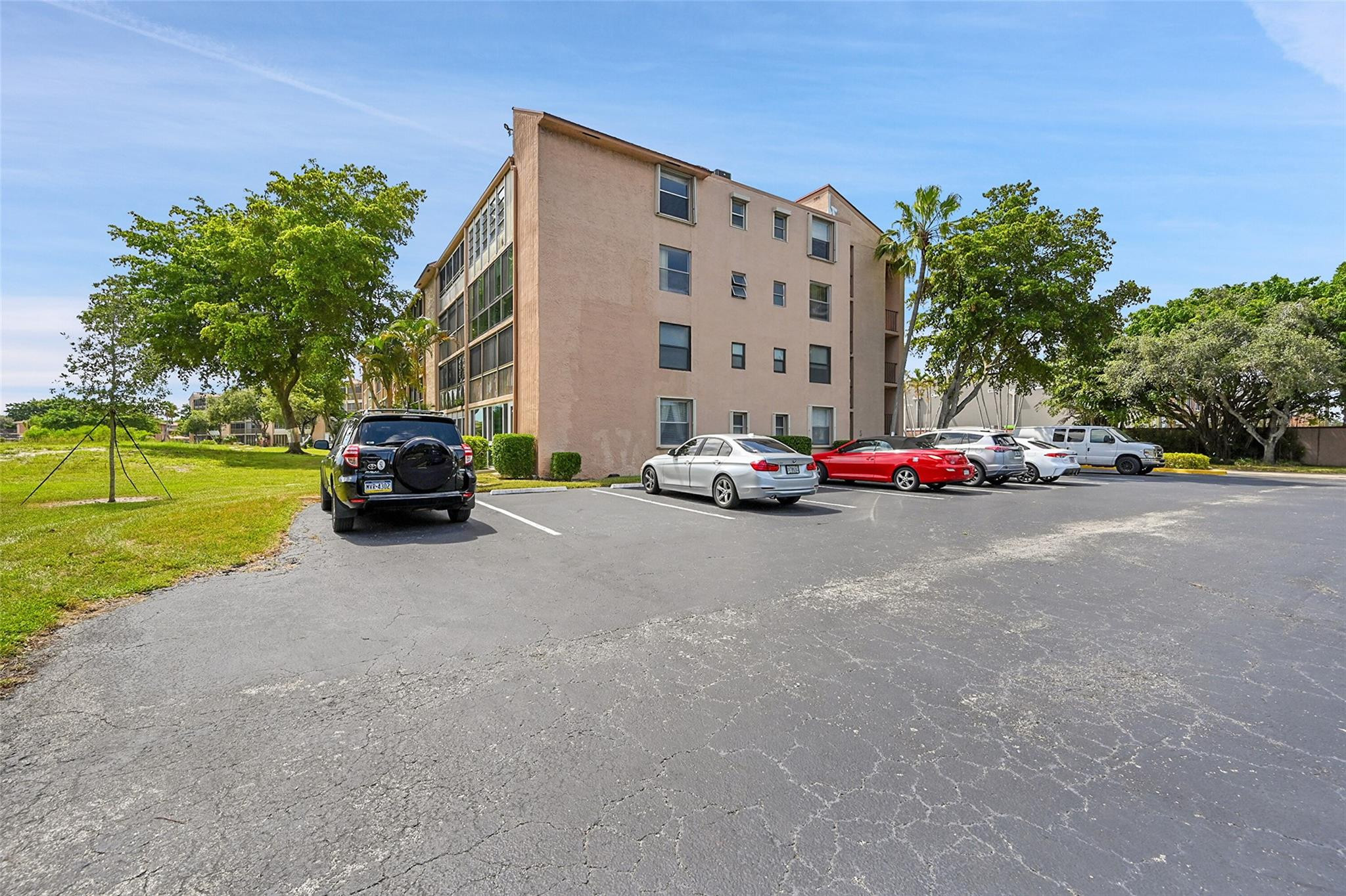 PALM LAKES CONDO - Residential