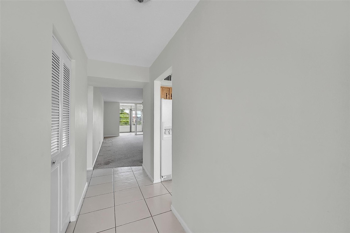 PALM LAKES CONDO - Residential