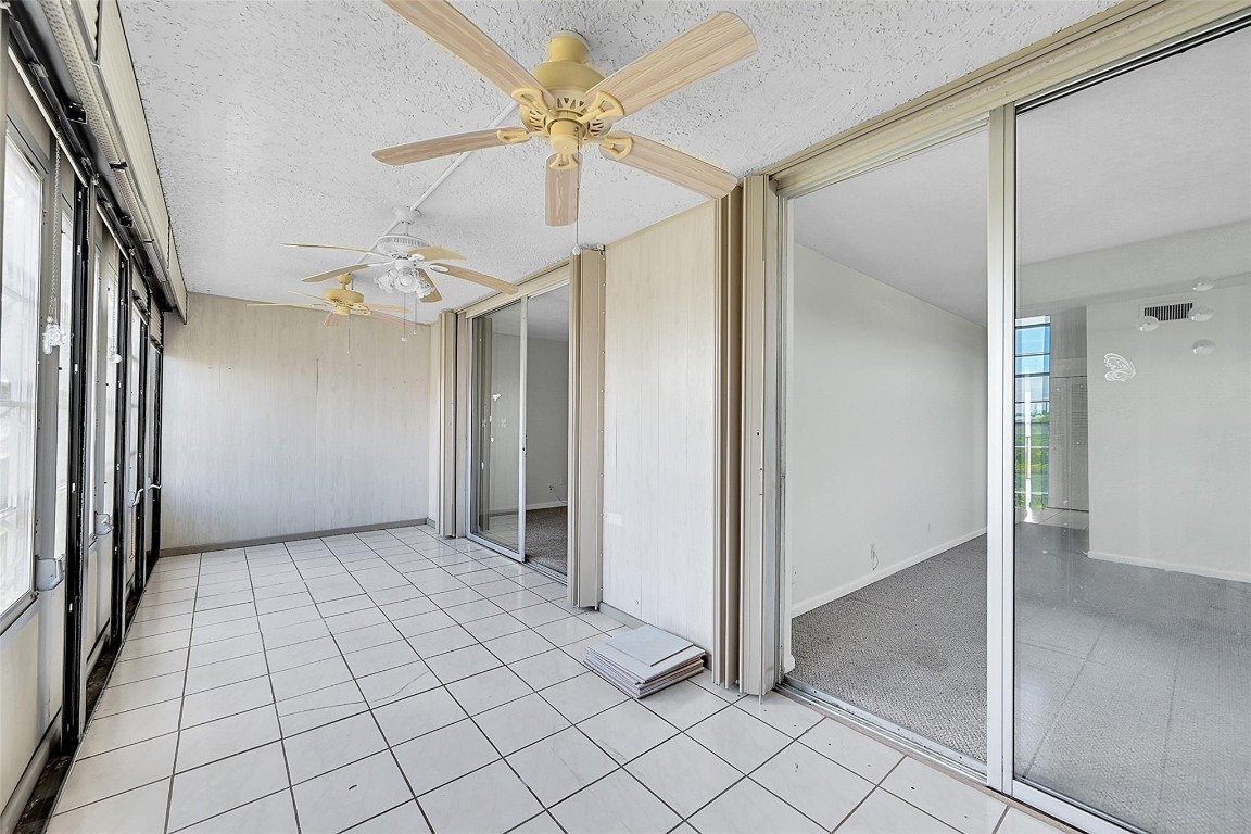 PALM LAKES CONDO - Residential