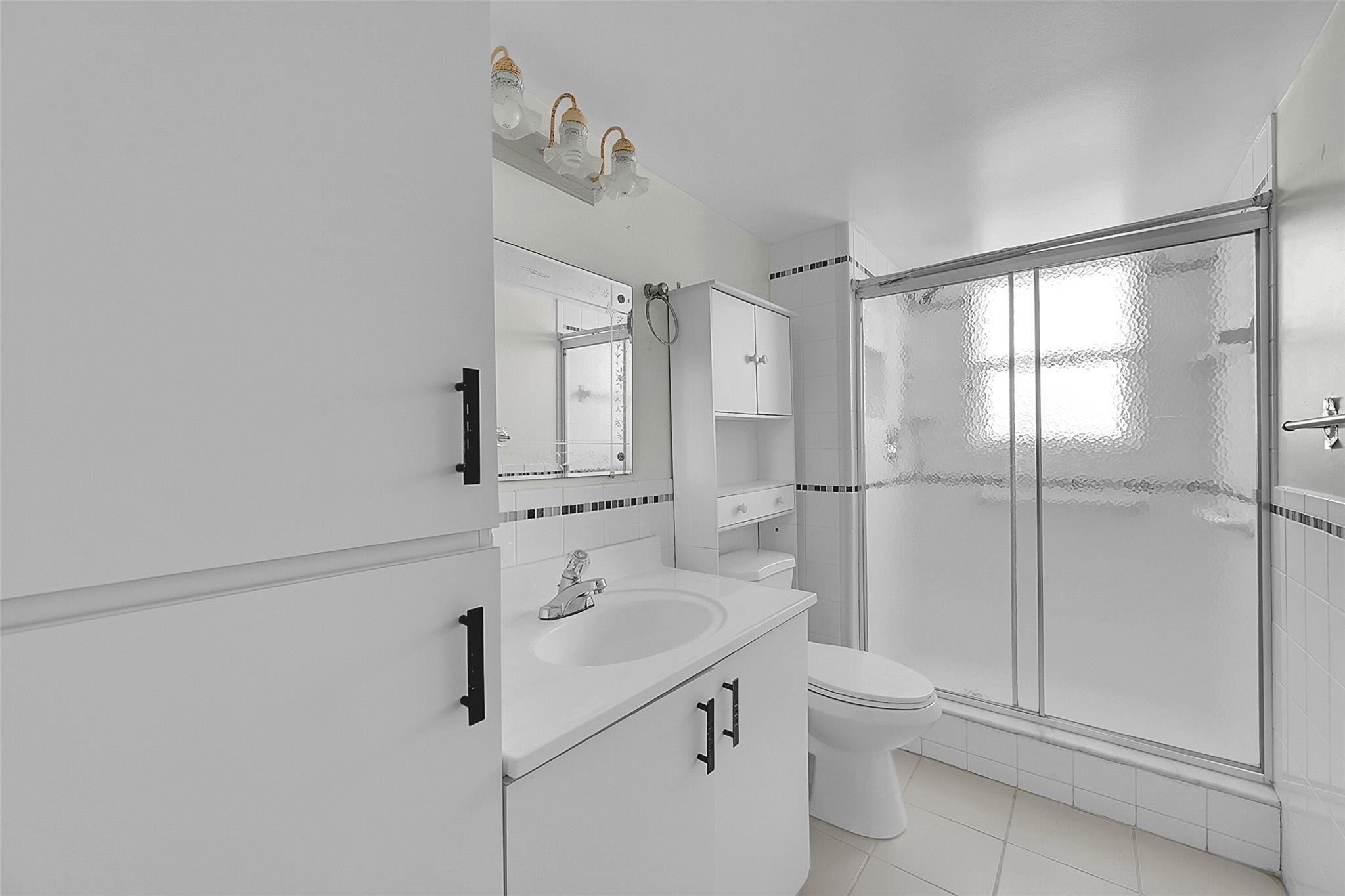 PALM LAKES CONDO - Residential