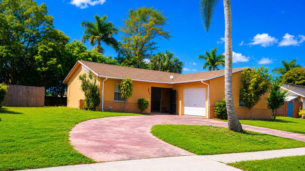 Photo of 10304 Pippin Lane, Royal Palm Beach, FL 33411 (MLS # B26039969)