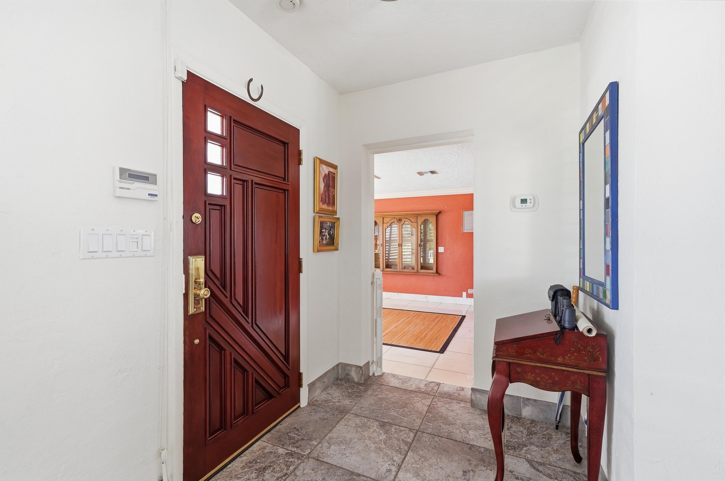 HOLLYWOOD LAKES SECTION - Residential