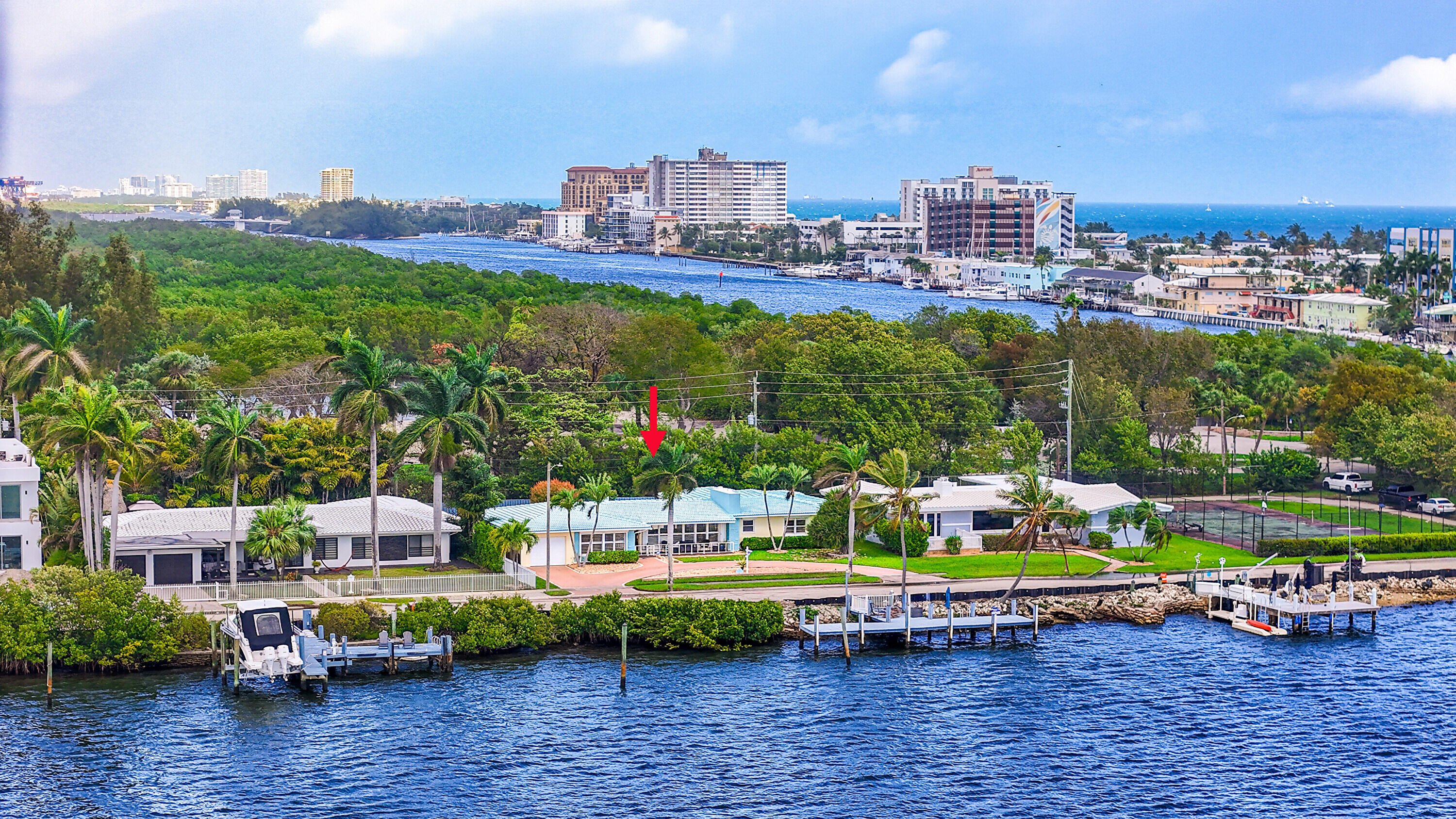 HOLLYWOOD LAKES SECTION - Residential