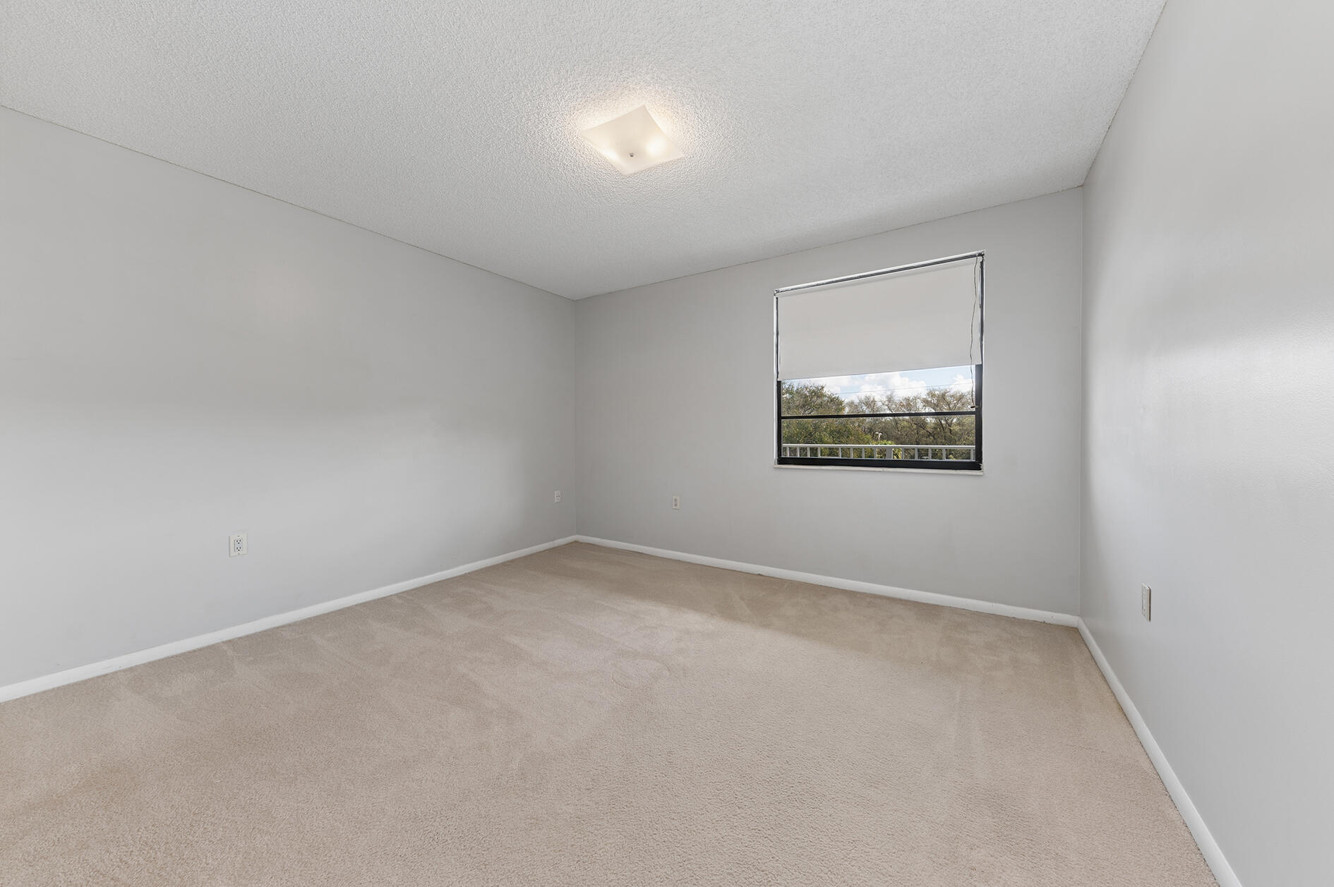 WHITEHALL VILLAGE - Residential Lease