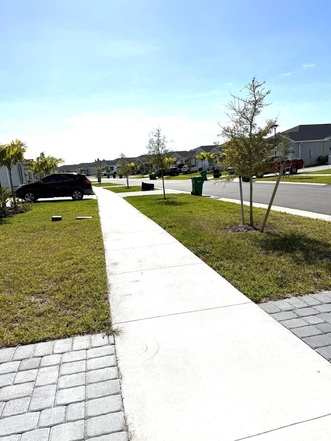 AZALEA - Residential Lease