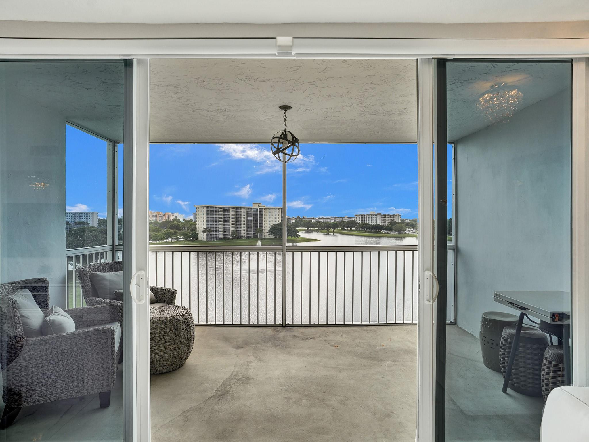 Palm Aire Country club - Residential
