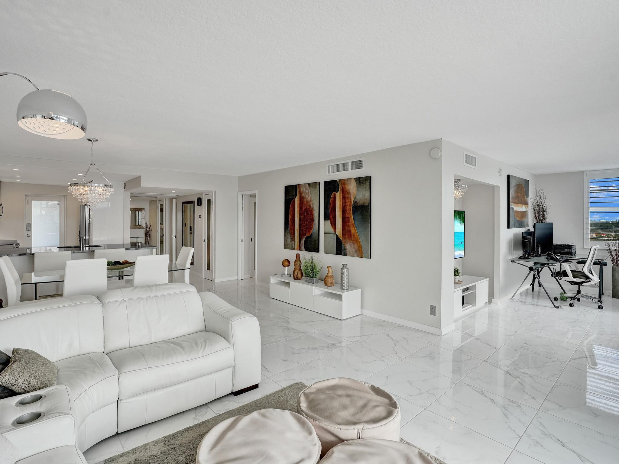 Palm Aire Country club - Residential
