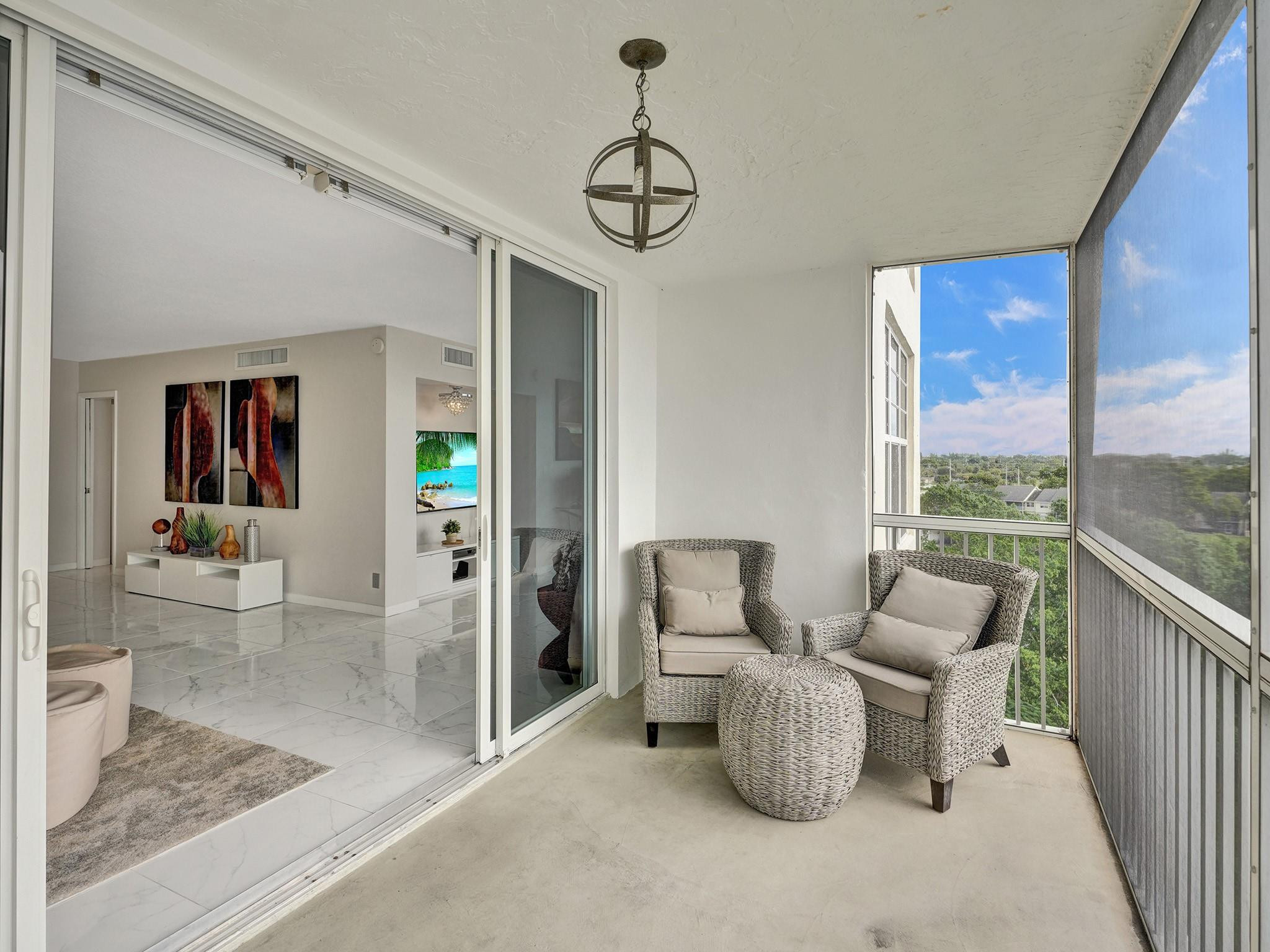 Palm Aire Country club - Residential