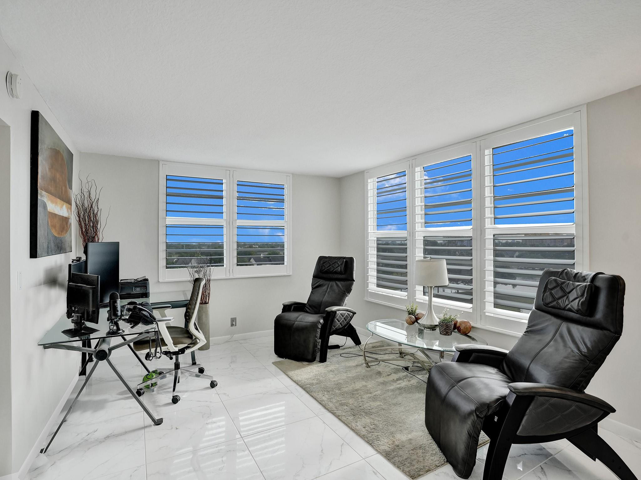 Palm Aire Country club - Residential