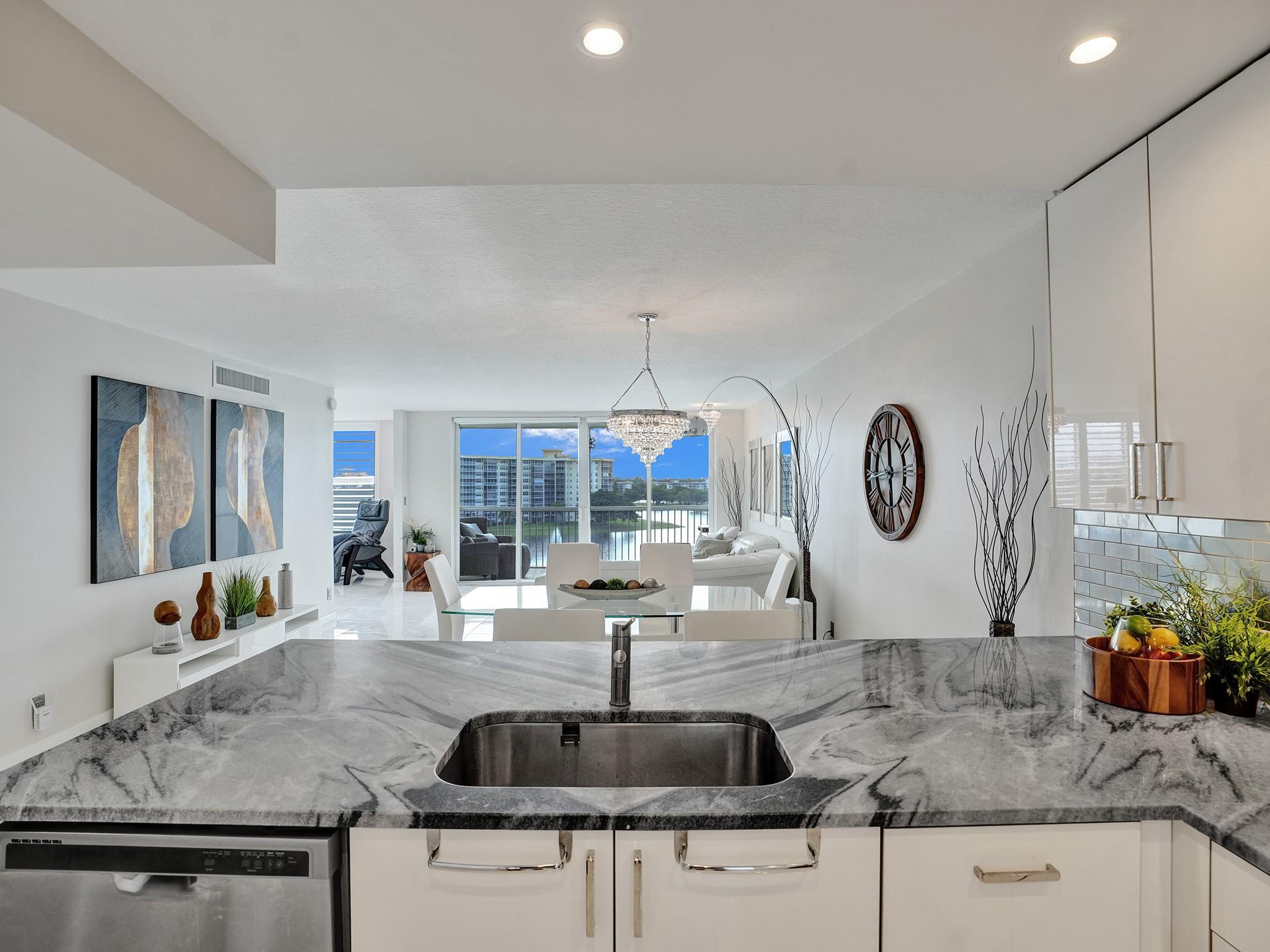 Palm Aire Country club - Residential