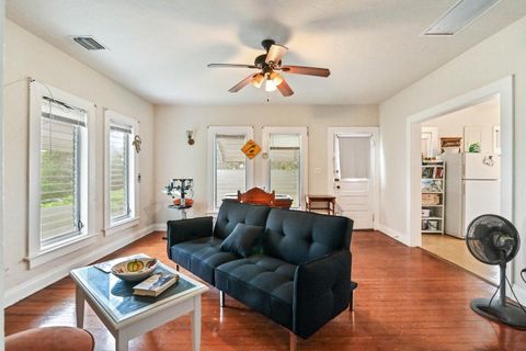 A home in Lake Worth Beach