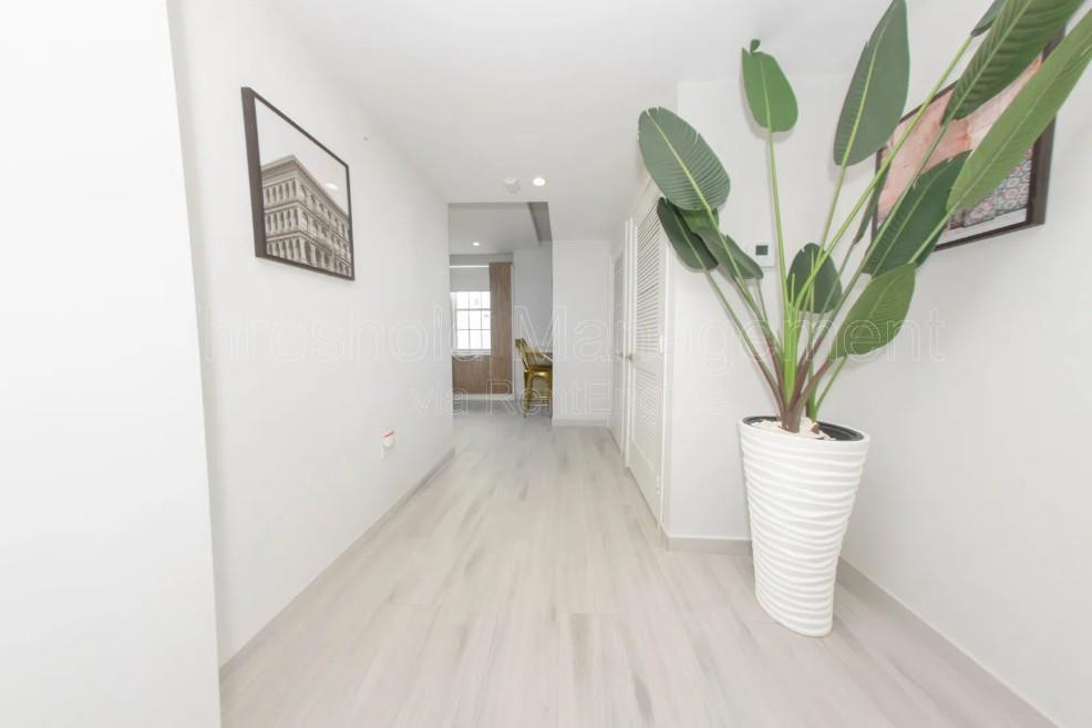 Ocean Beach Add 01 - Residential Lease