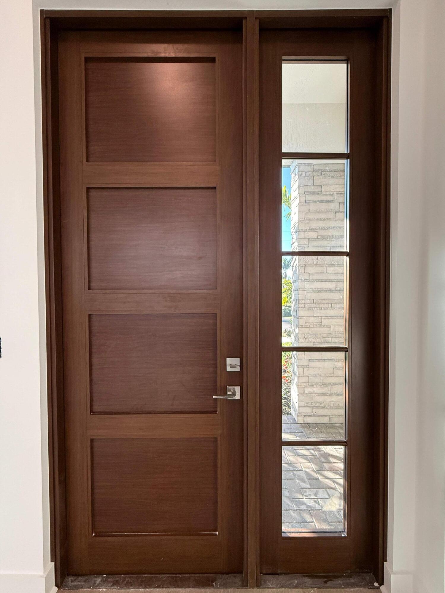 RIVERSIDE PARK - Residential