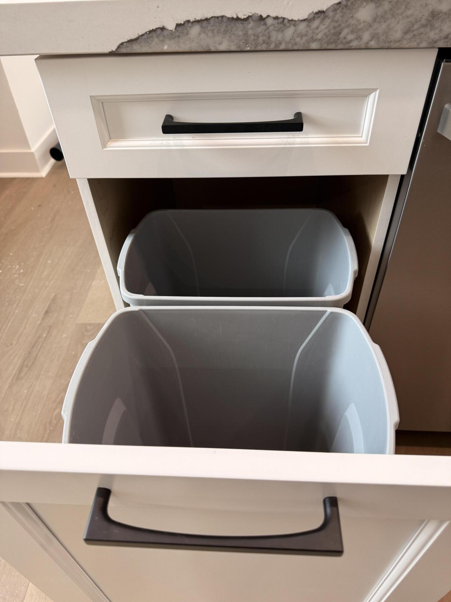 RIVERSIDE PARK - Residential