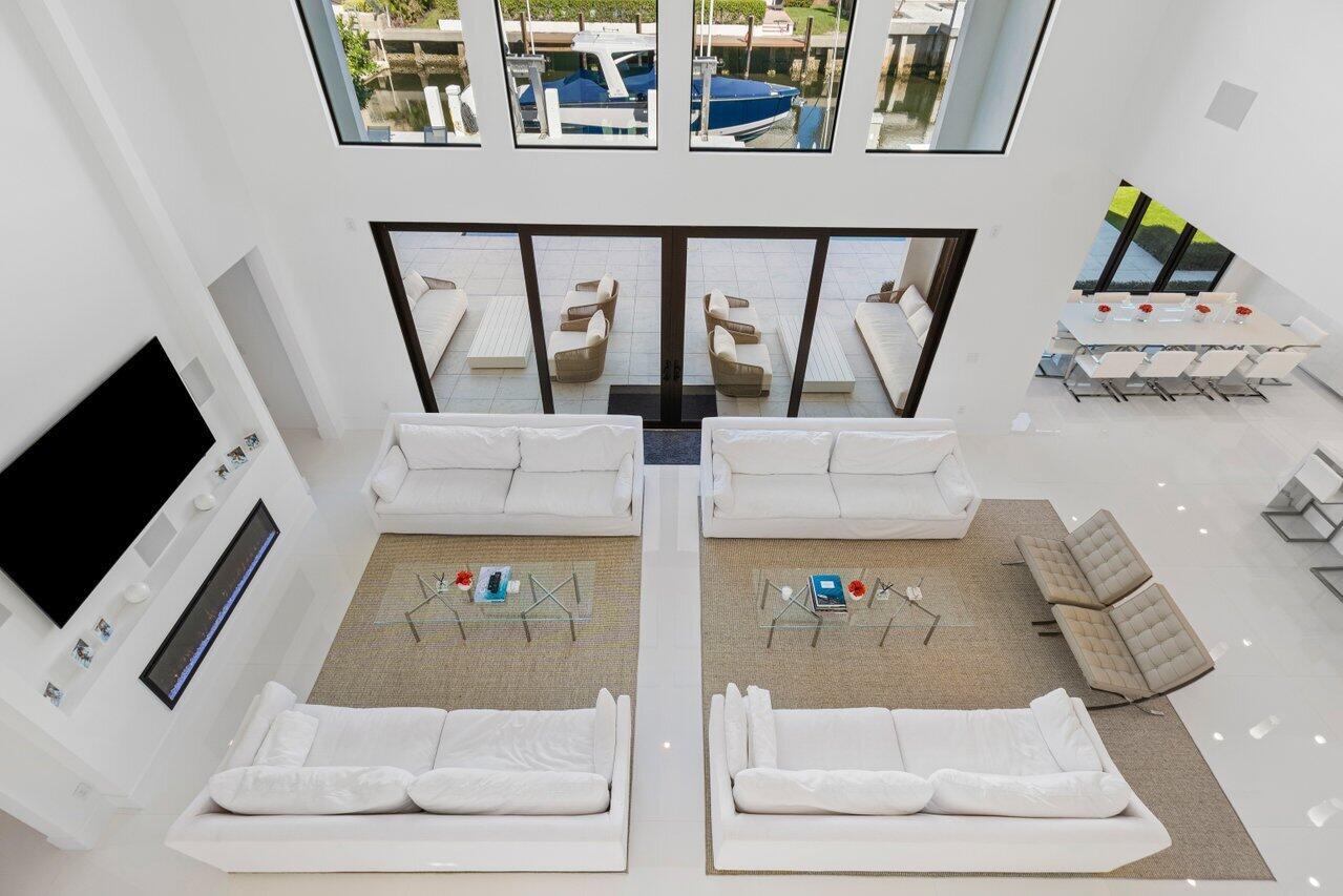 TROPIC ISLE - Residential