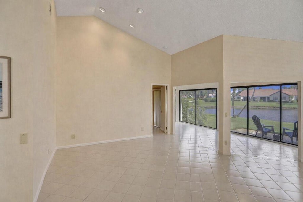 Photo of 8447 Mooring Circle, Boynton Beach, FL 33472 (MLS # R11154362)