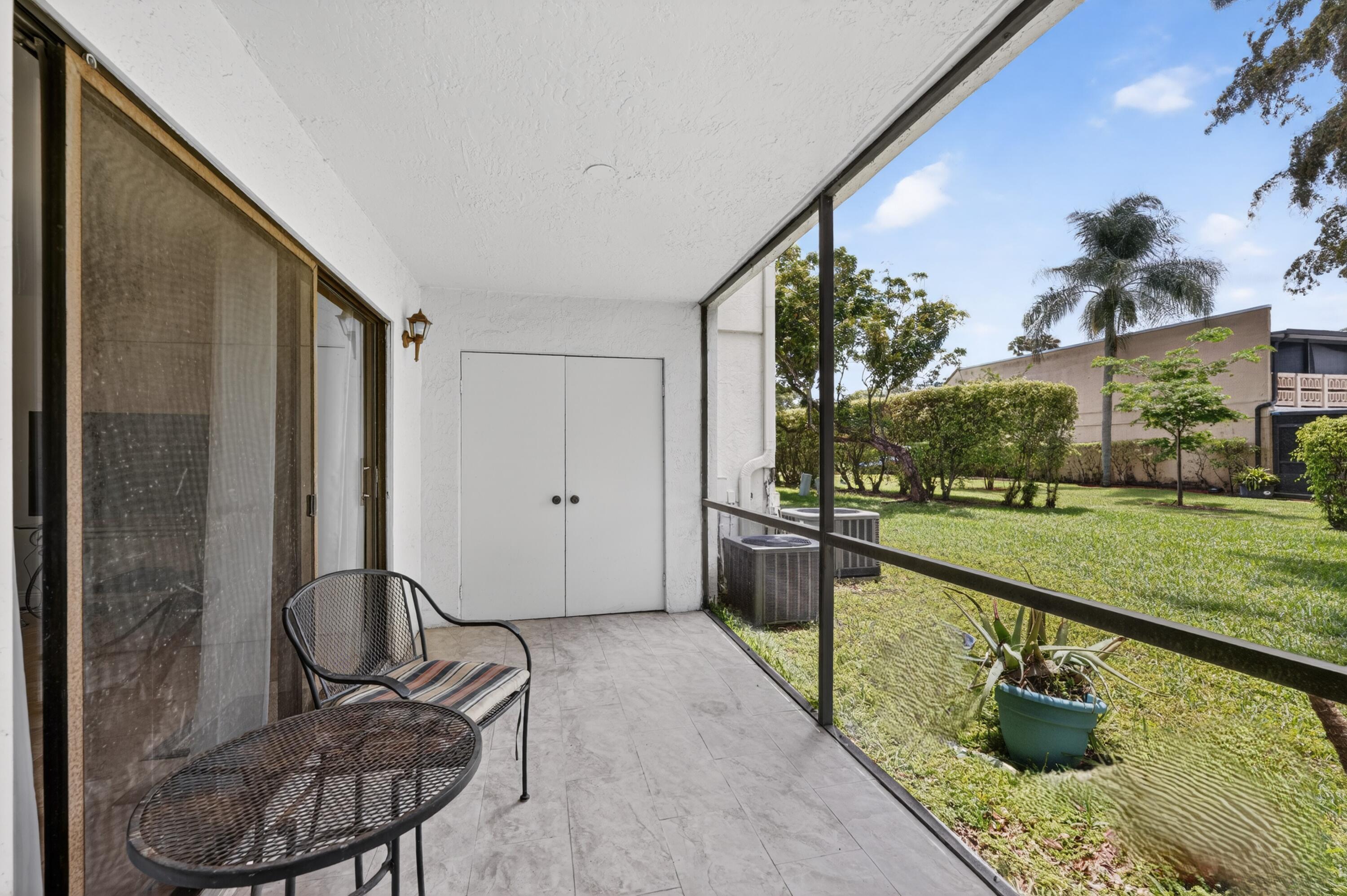 WELLEBY UNIT SEVEN - Residential
