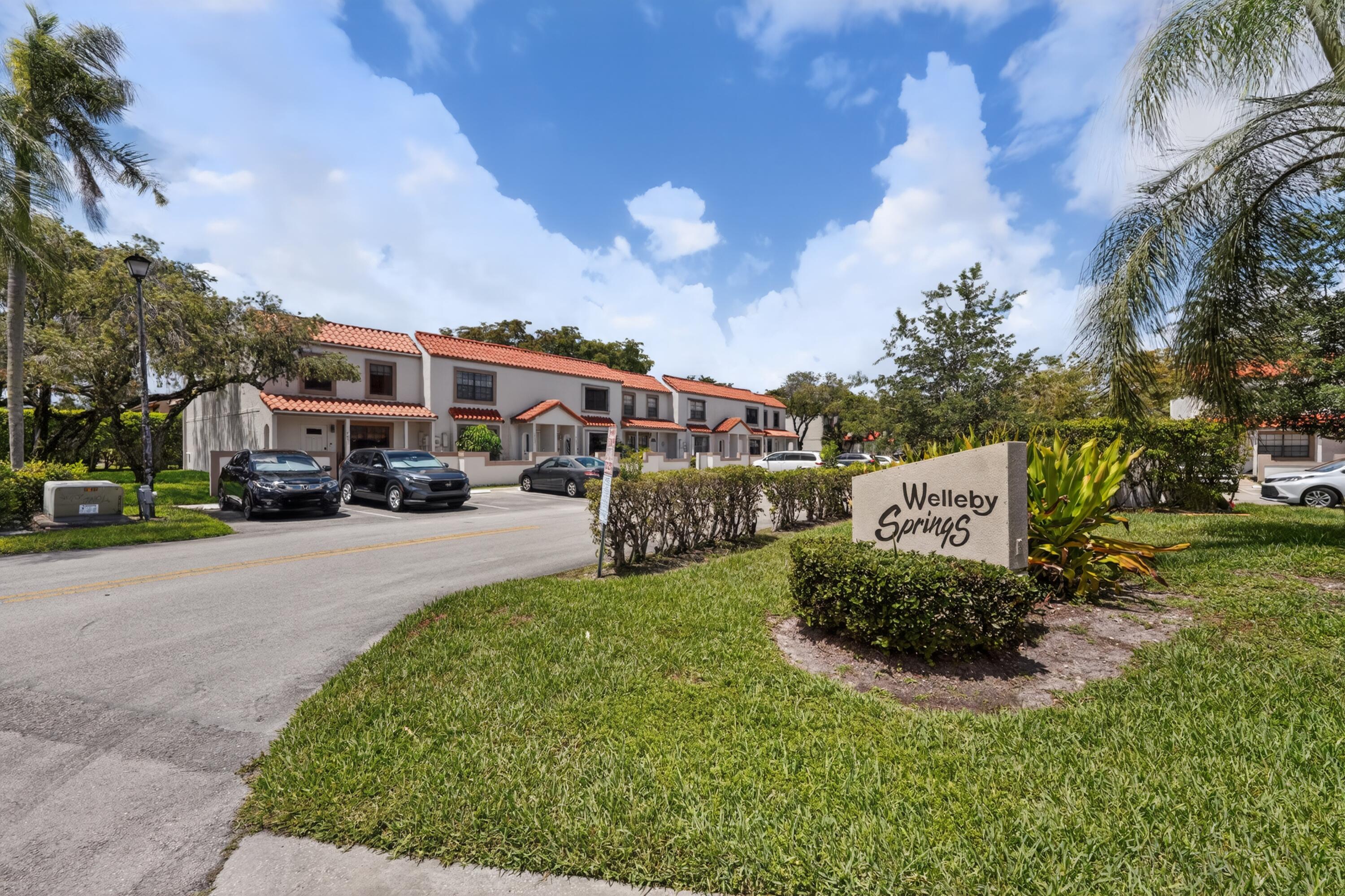 WELLEBY UNIT SEVEN - Residential