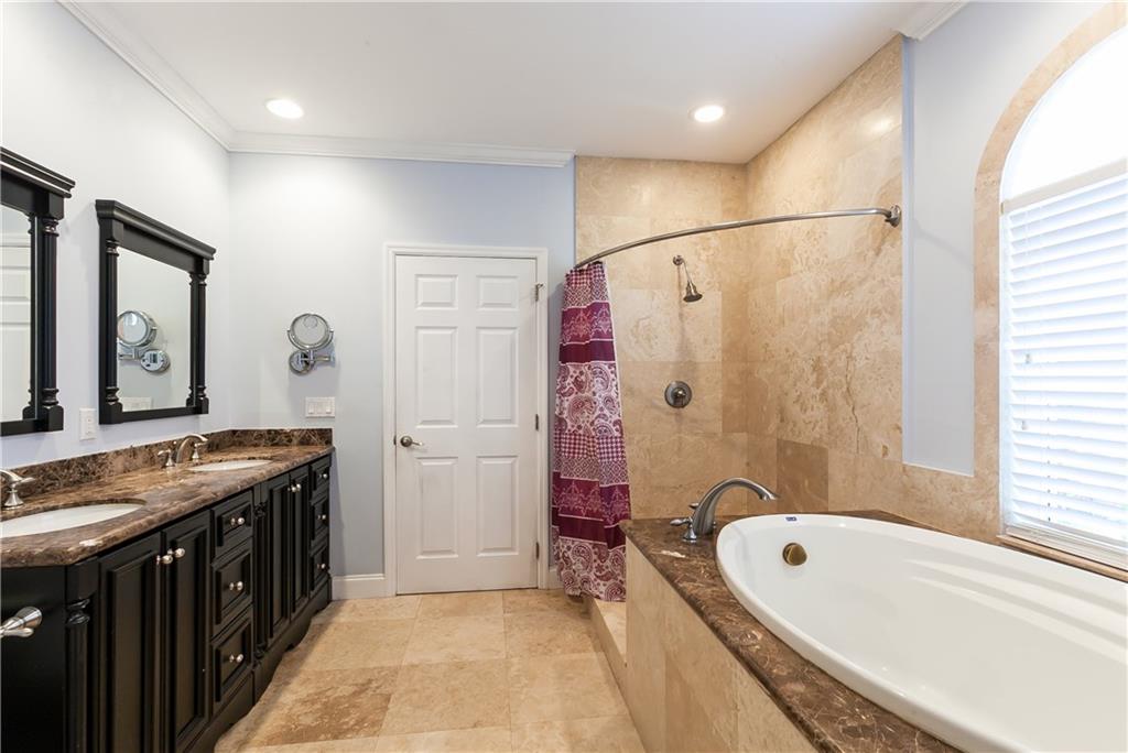 Boca Raton Square - Residential